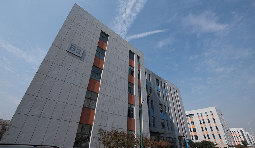 1528878299398881.jpg news1.jpg